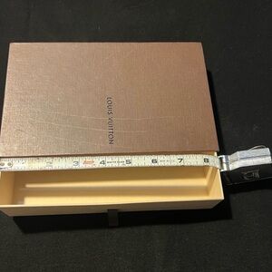 Louis Vuitton Elegant Brown Box